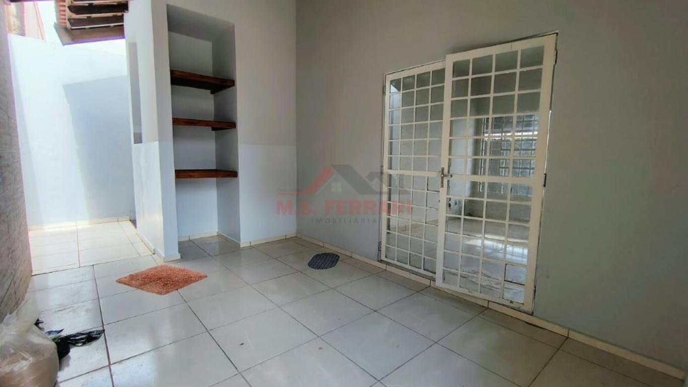 CASA NO Jardim Canadá em Assis
