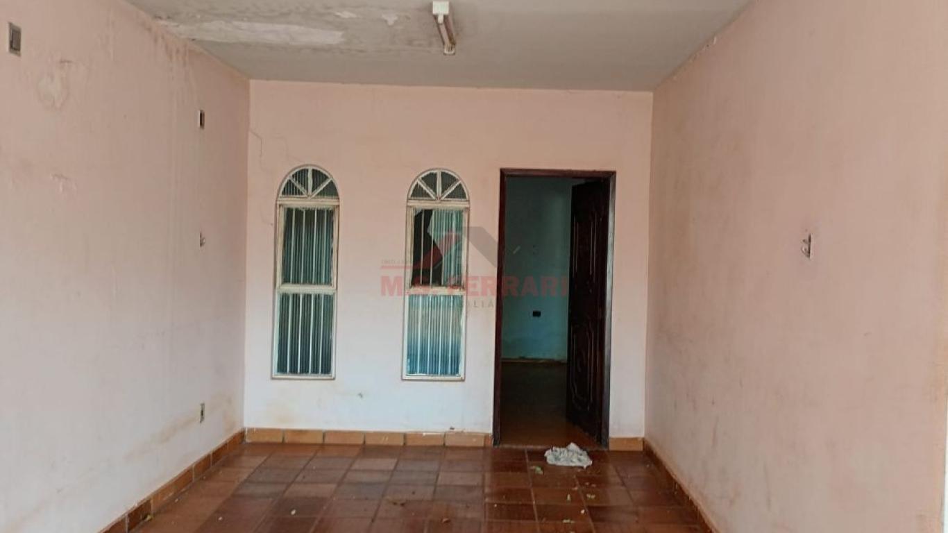 CASA NA Vila Xavier em Assis