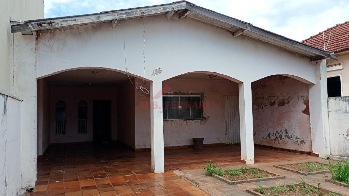CASA NA Vila Xavier em Assis