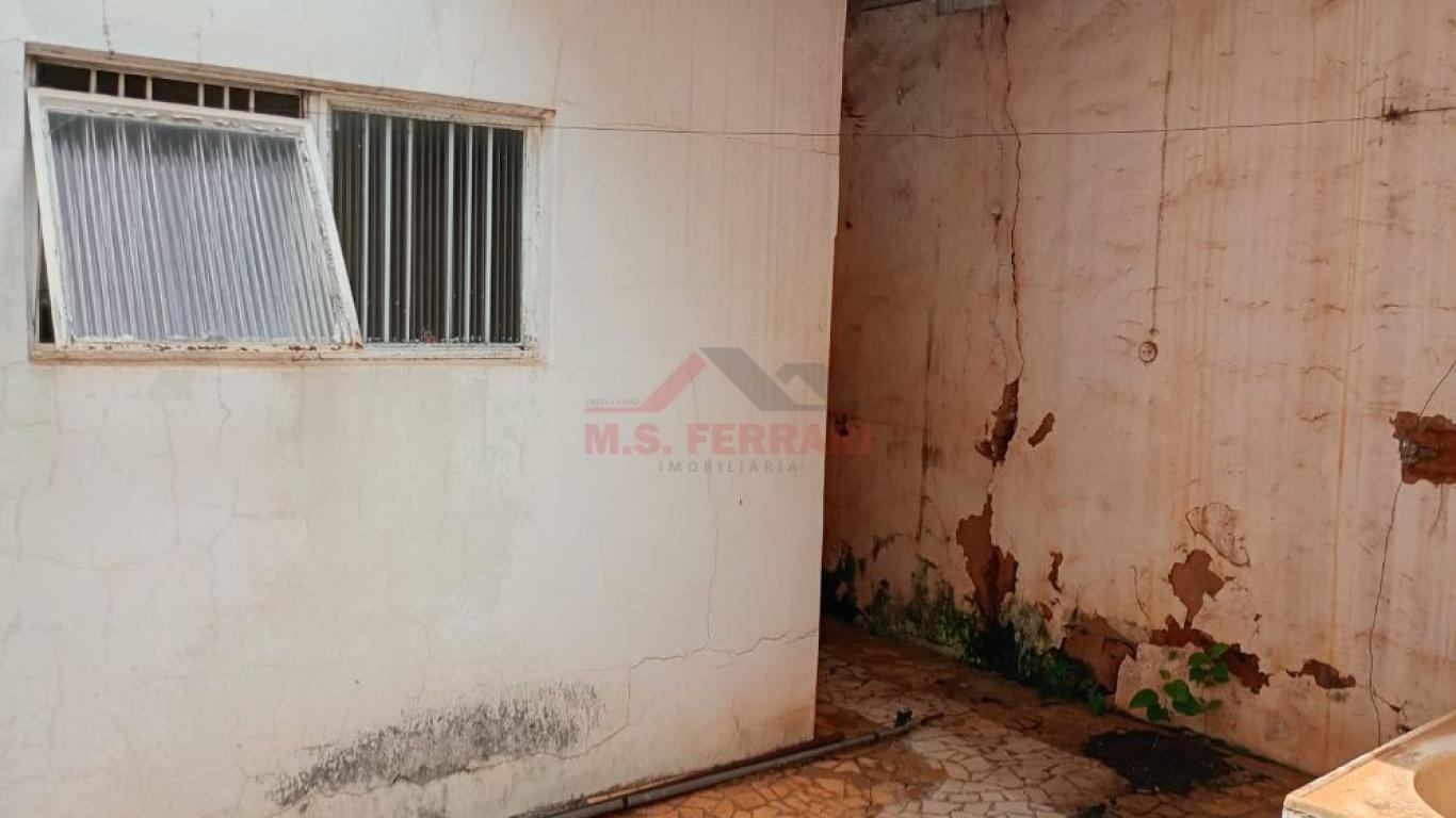 CASA NA Vila Xavier em Assis