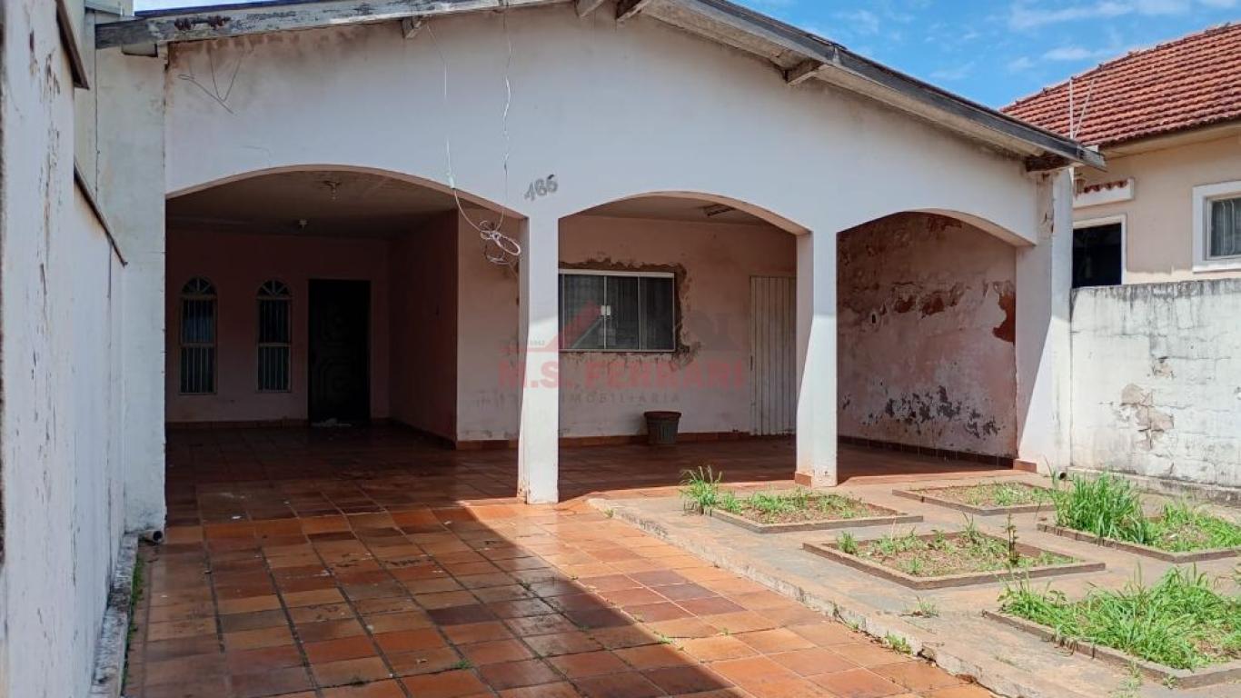 CASA NA Vila Xavier em Assis