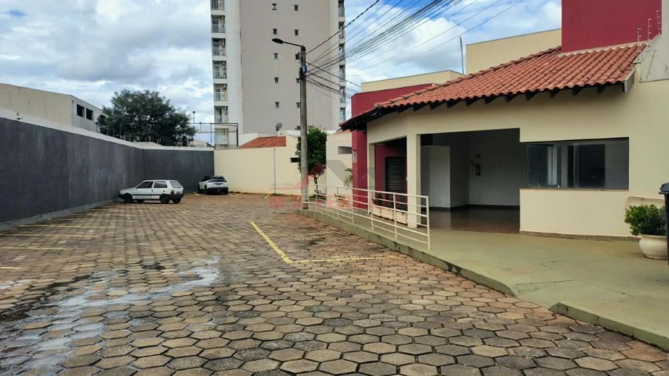 CASA NO Jardim Monte Carlo em Assis
