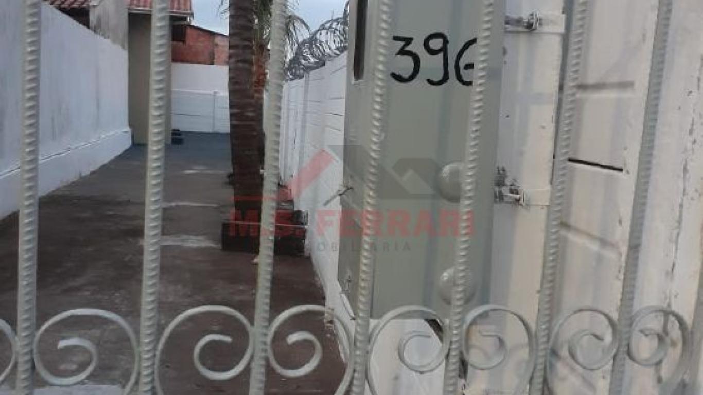CASA NA Vila Glória em Assis