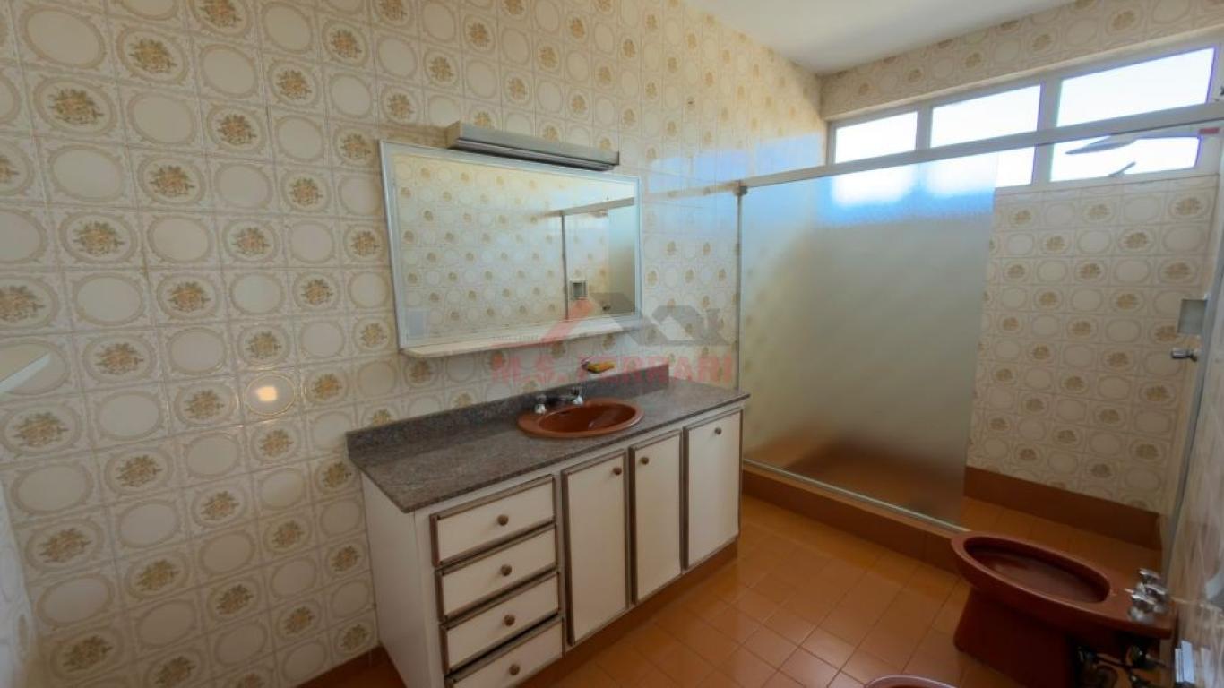 CASA NA Centro em Assis