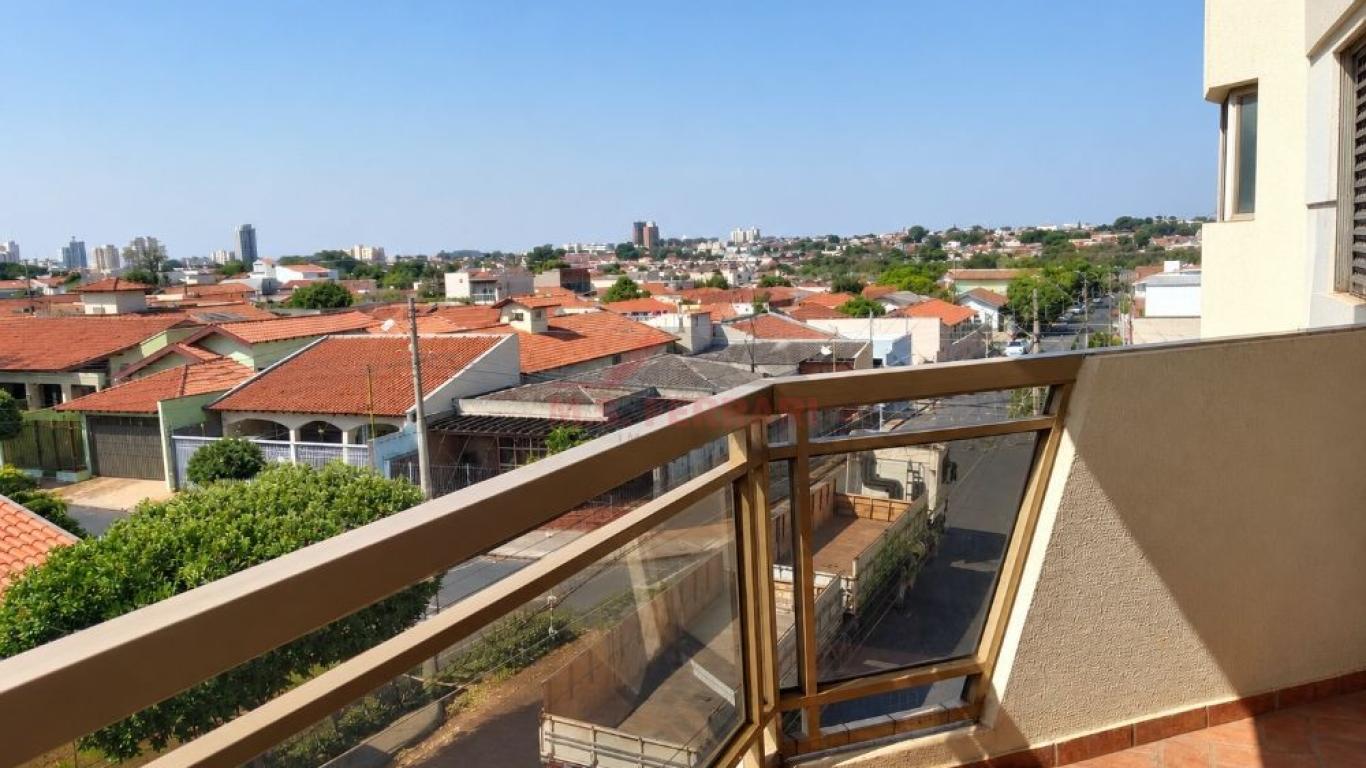 APARTAMENTO NA Vila Santa Cecília em Assis