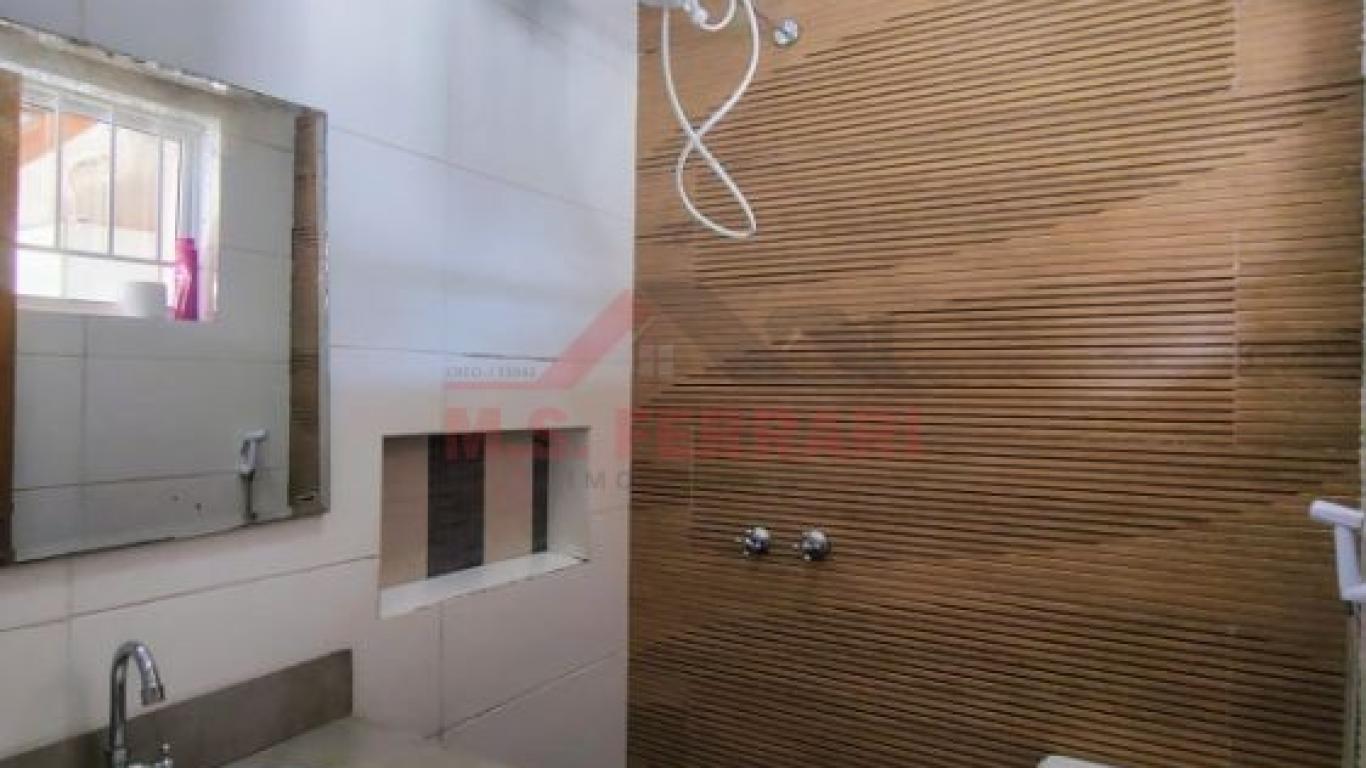 CASA NA Conjunto Habitacional Assis IV em Assis