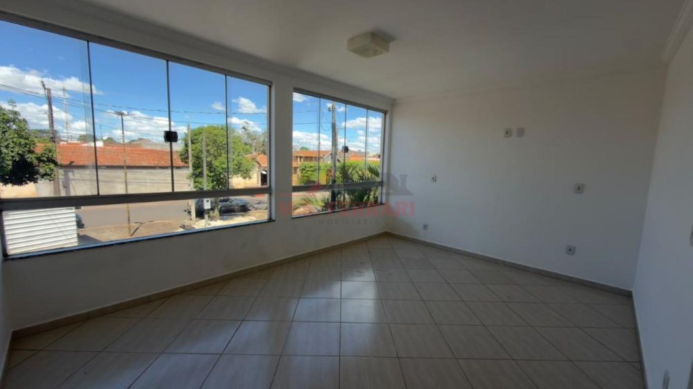 CASA NA Vila Xavier em Assis
