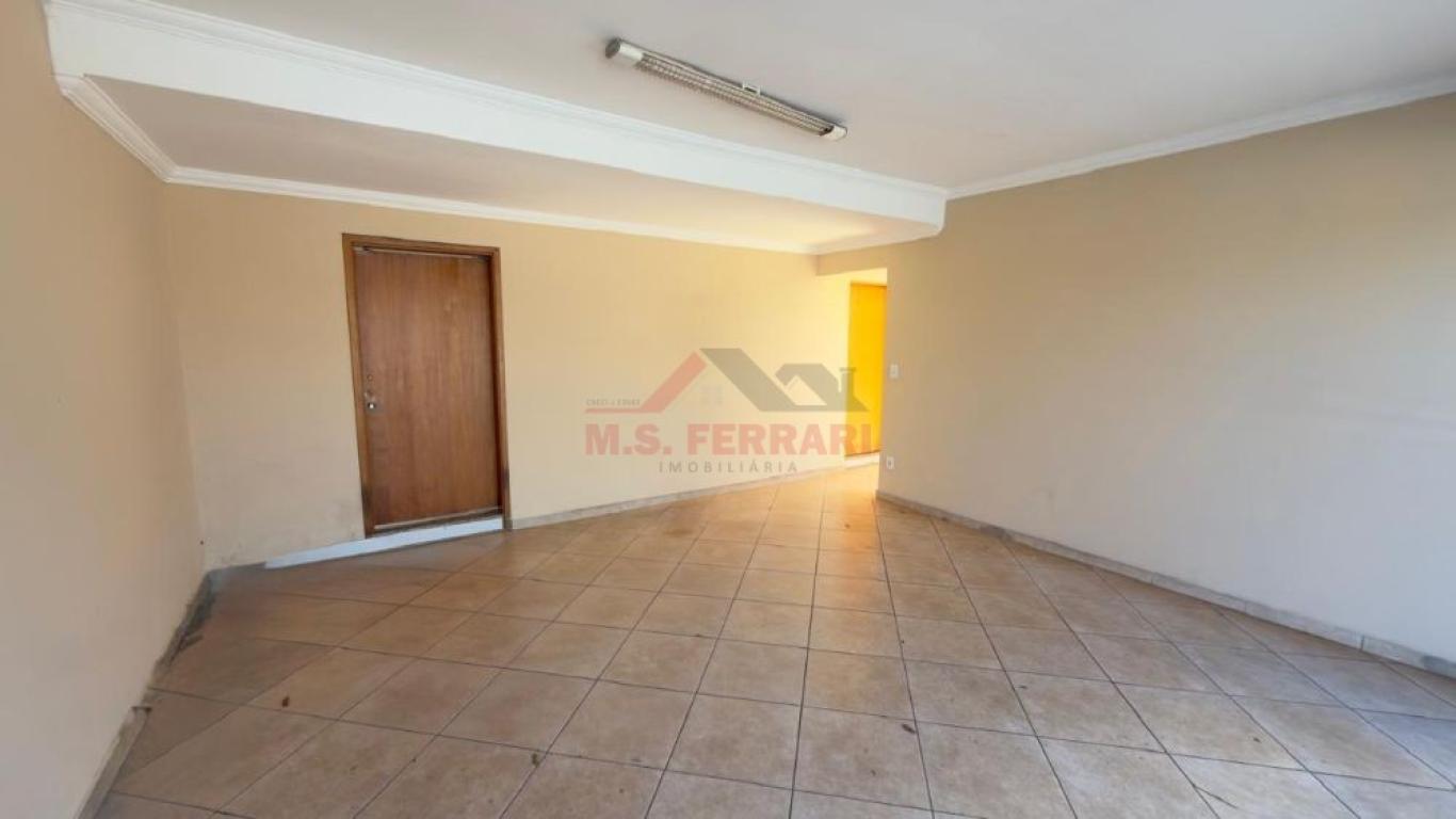 CASA NA Vila Xavier em Assis
