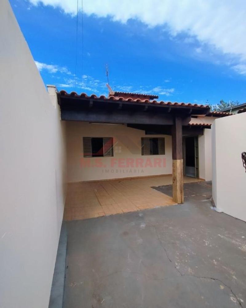 CASA NA Vila Ribeiro em Assis