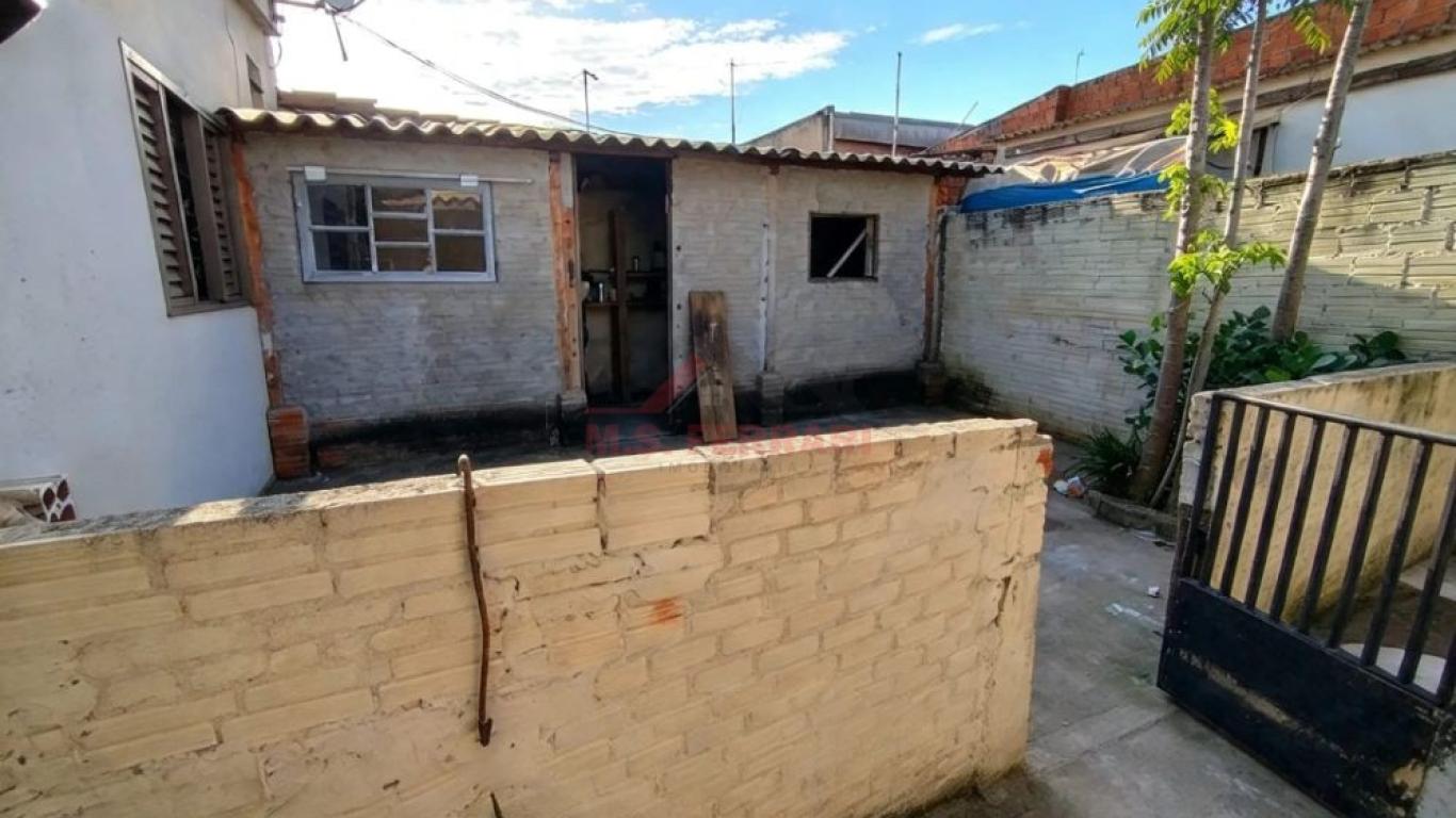 CASA NA Vila Fabiano em Assis