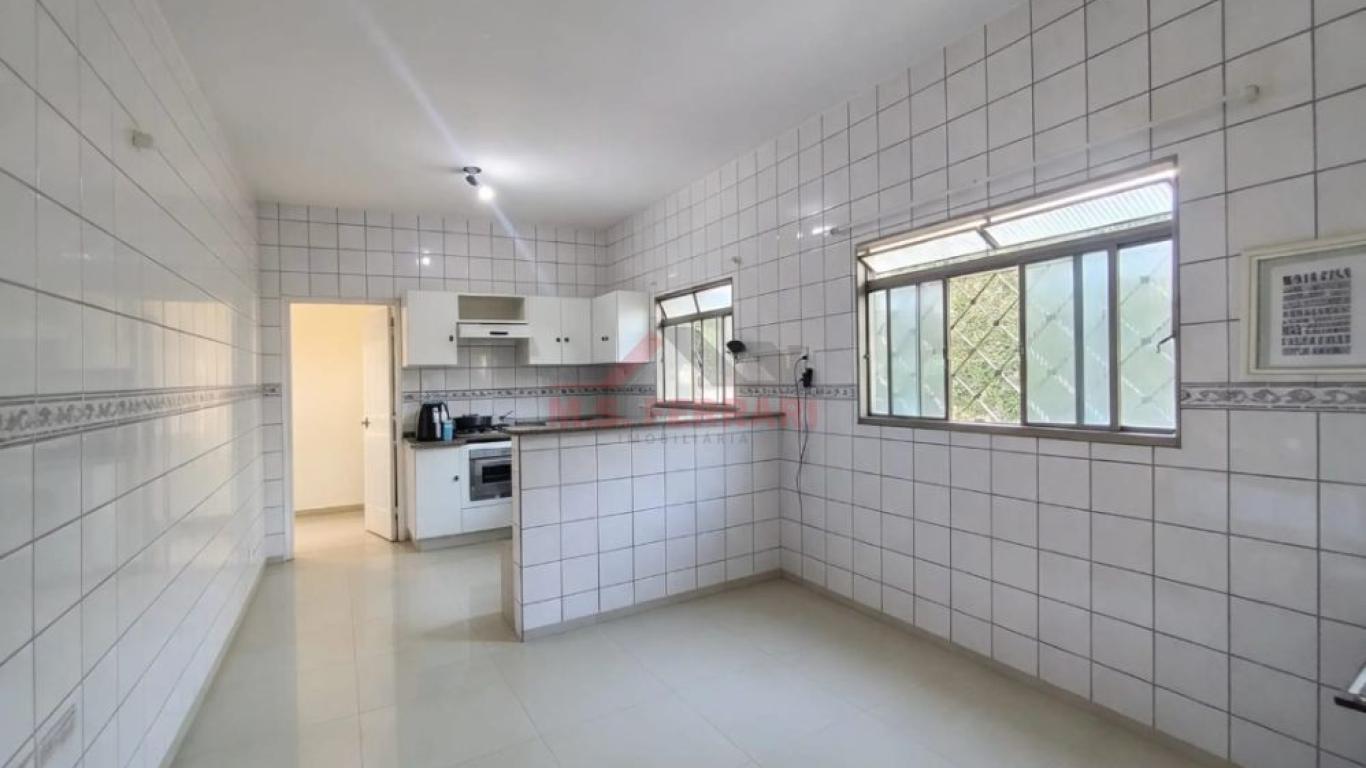 CASA NA Vila Fabiano em Assis