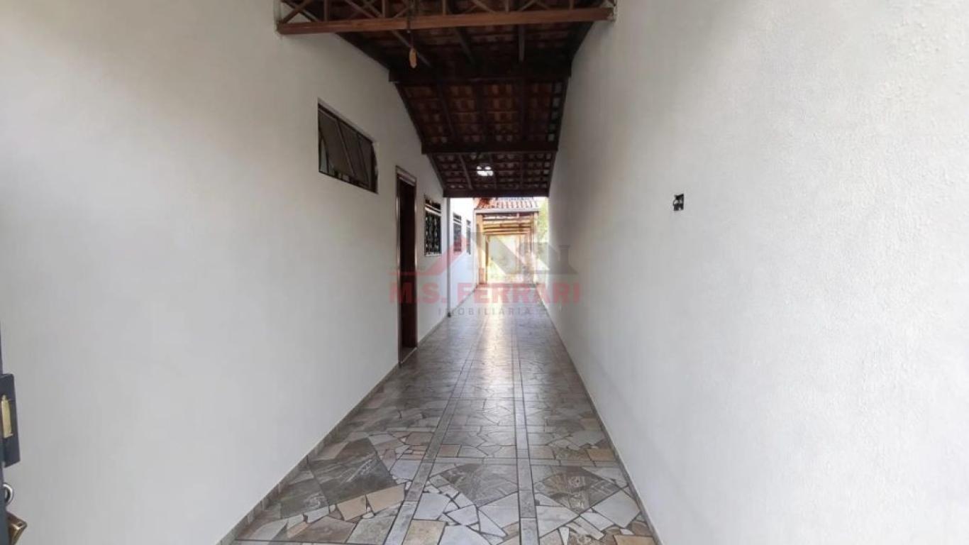 CASA NA Vila Fabiano em Assis
