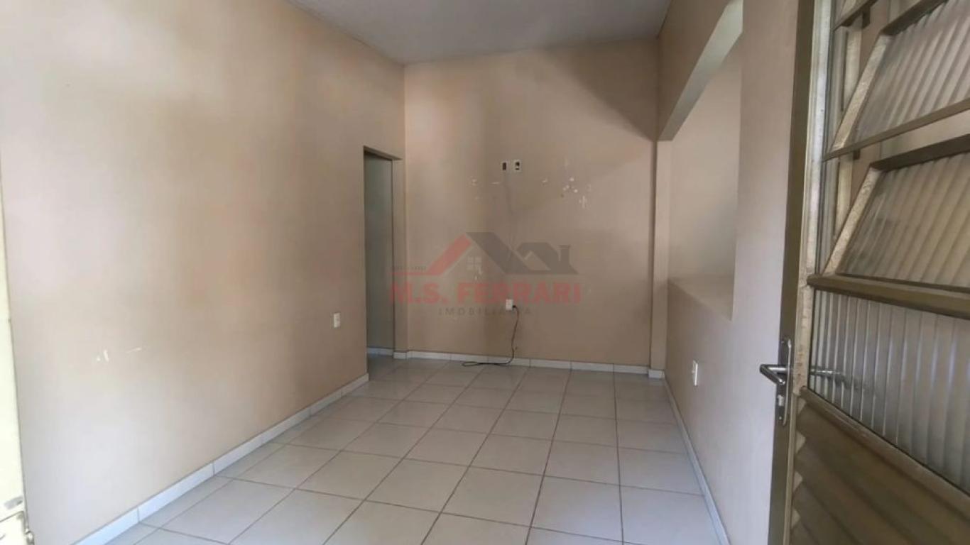 CASA NA Vila Fabiano em Assis