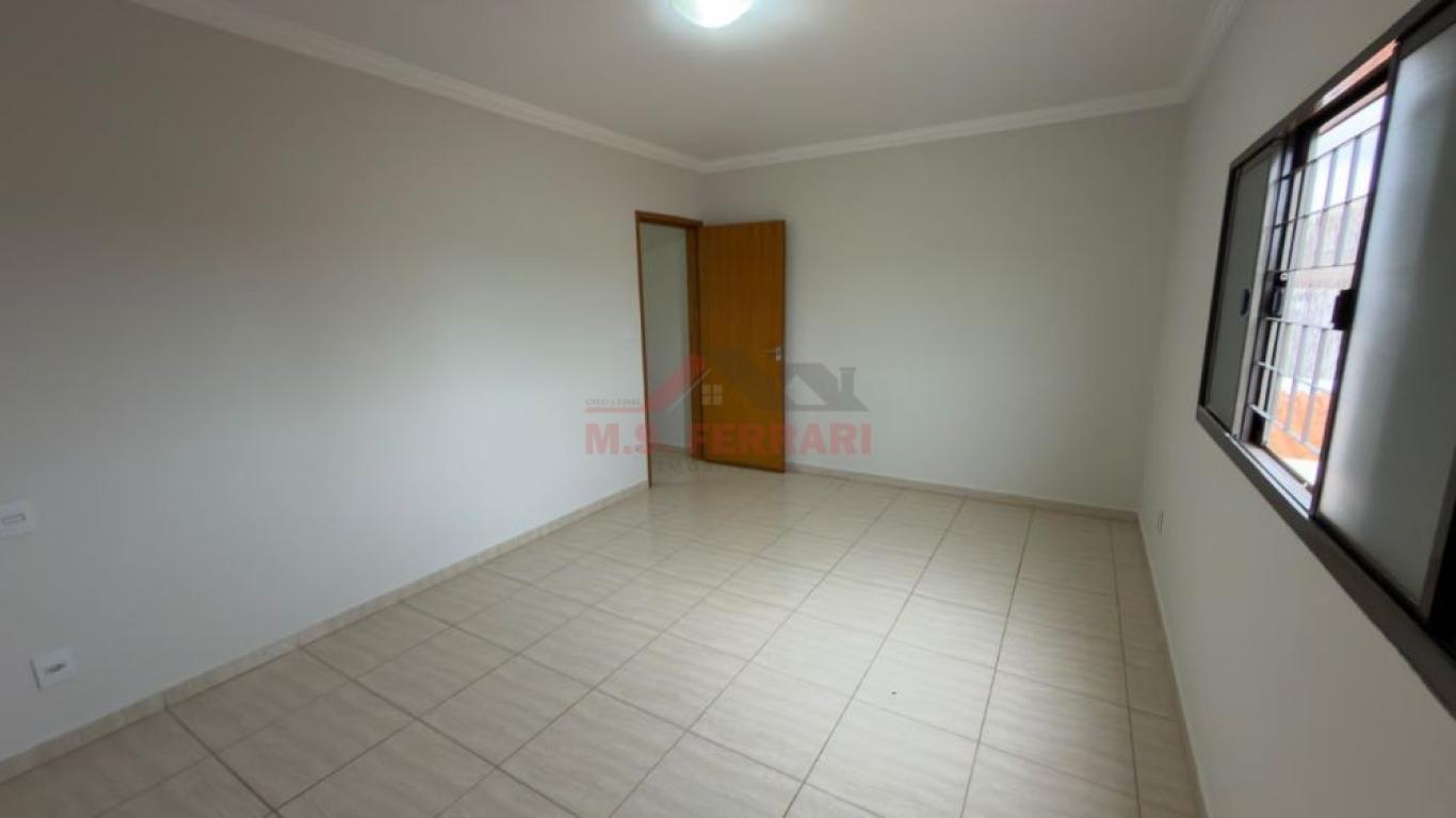 CASA NA Vila Ouro Verde em Assis