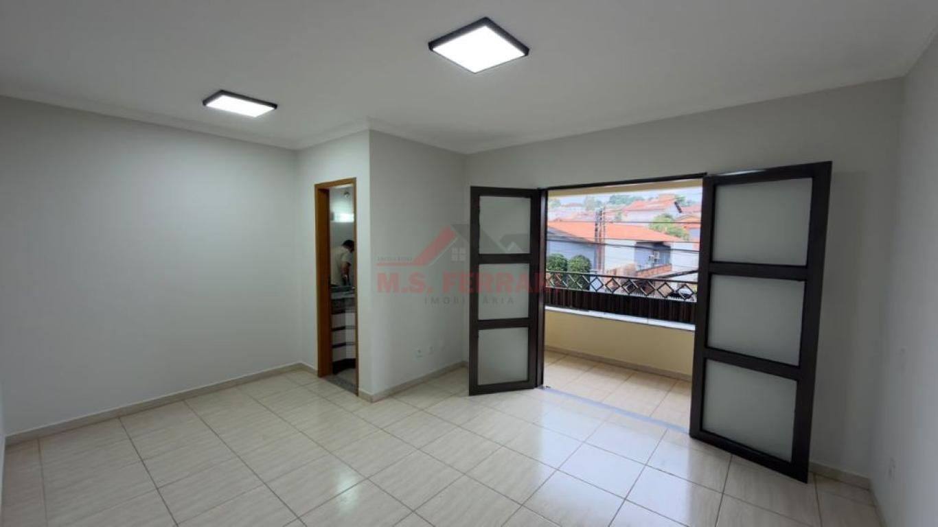 CASA NA Vila Ouro Verde em Assis