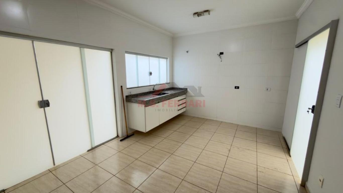 CASA NA Vila Ouro Verde em Assis