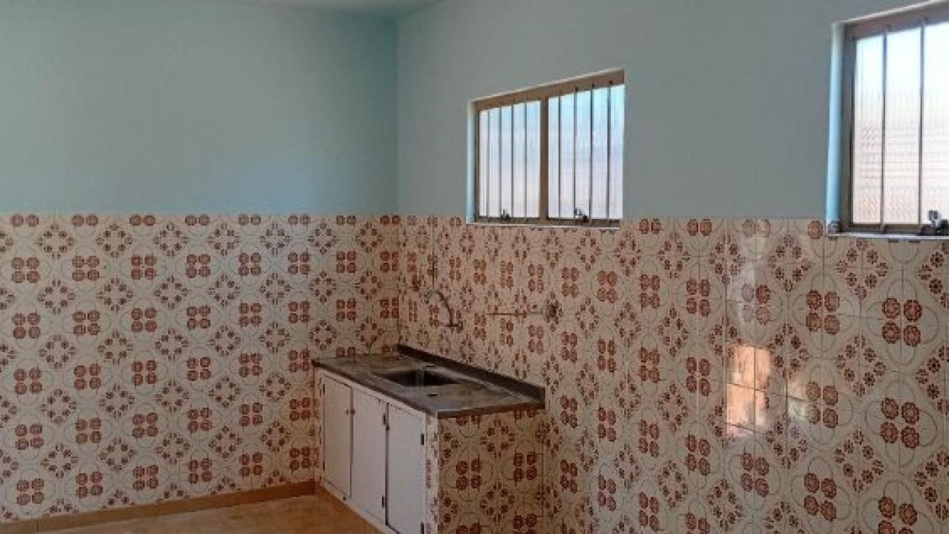 CASA NA Vila Central em Assis