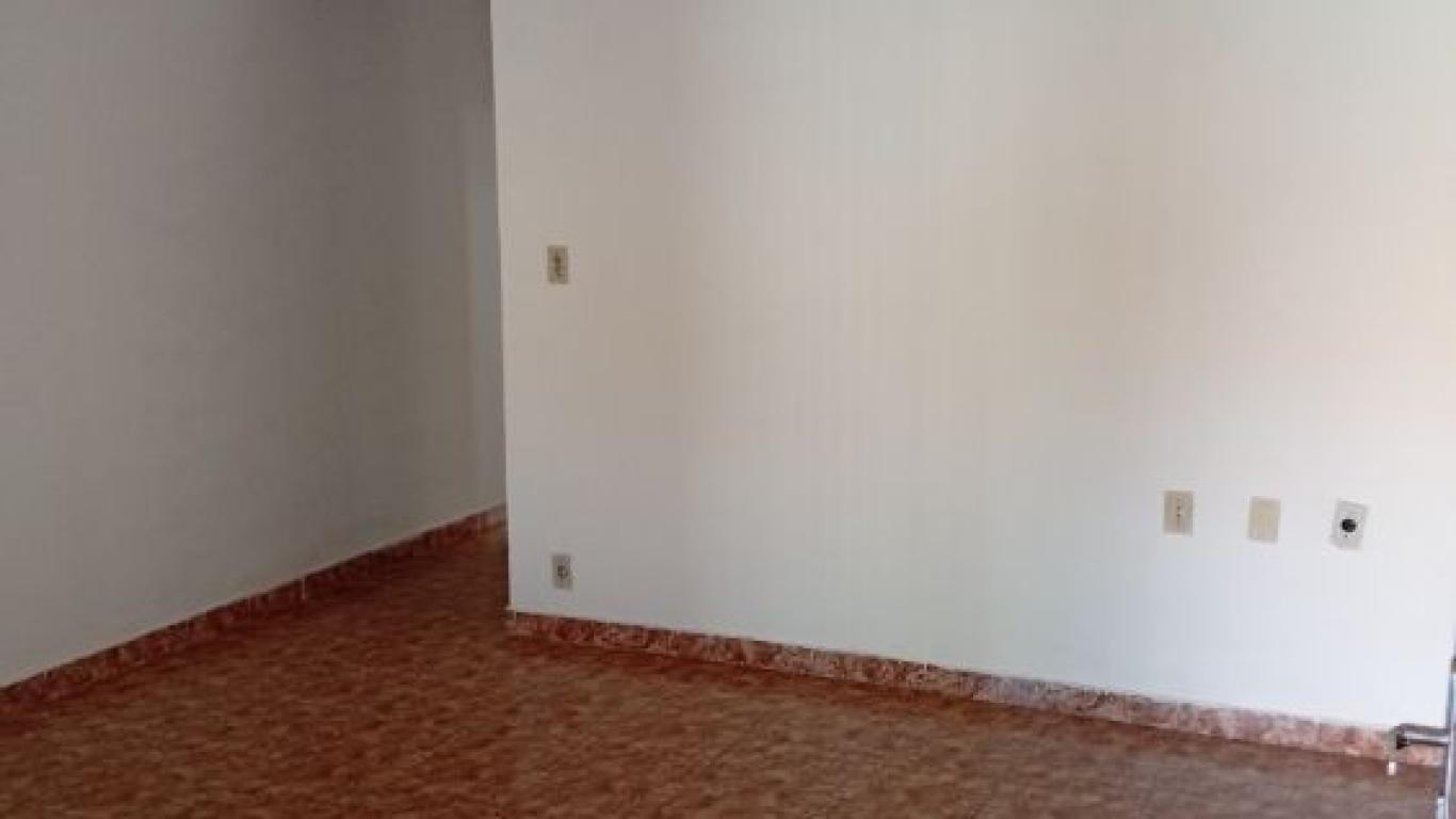 CASA NO San Fernando Valley em Assis