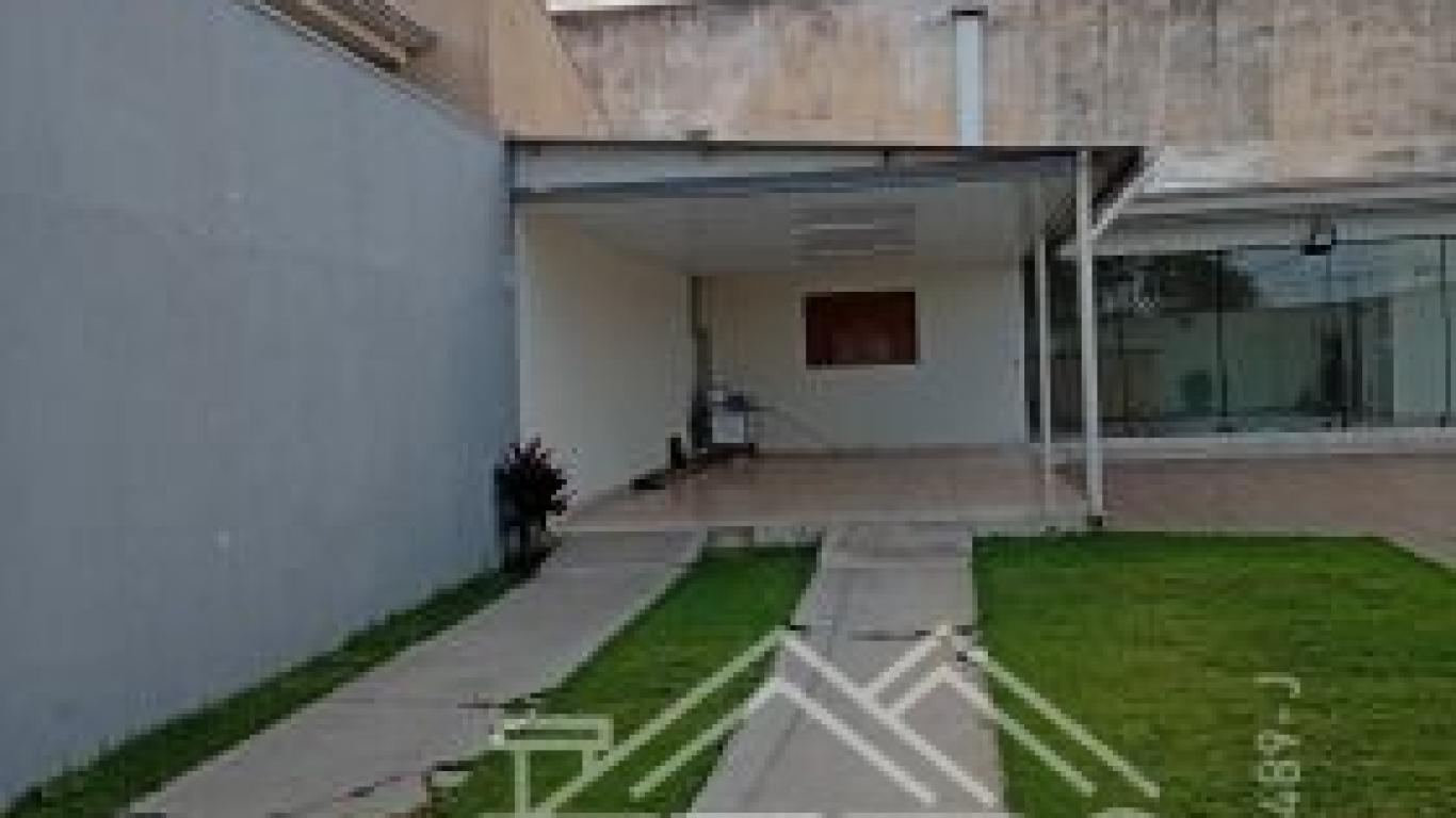 CASA NO Jardim Aeroporto em Assis