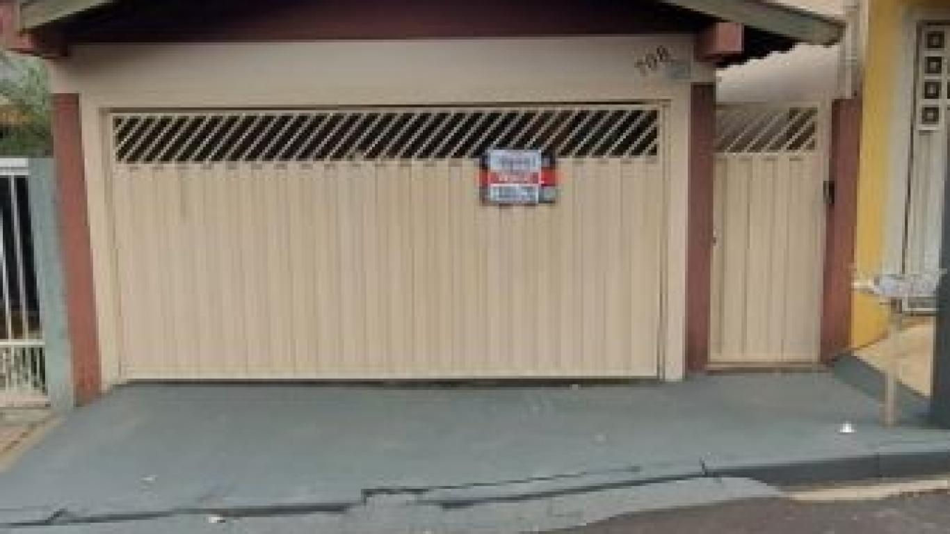 CASA NO Jardim Paulista em Assis