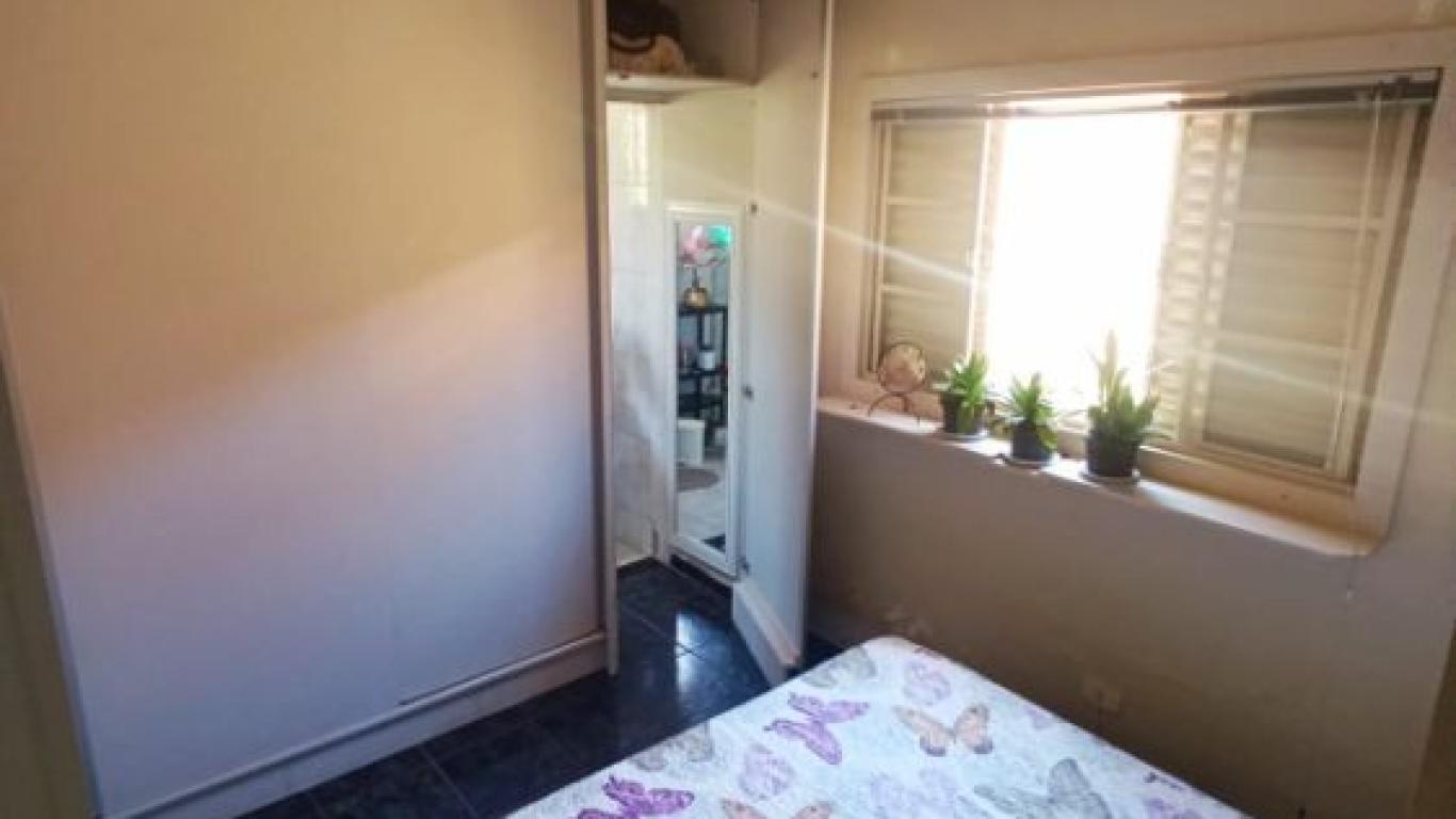CASA NA Vila Progresso em Assis