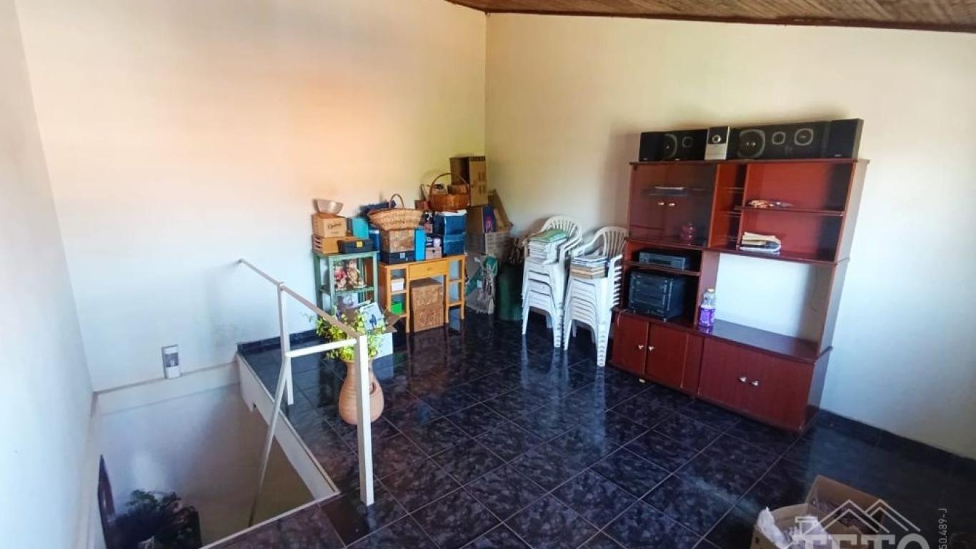 CASA NA Vila Progresso em Assis