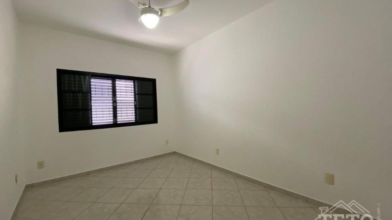 CASA NA Conjunto Habitacional Irmã Catarina em Assis
