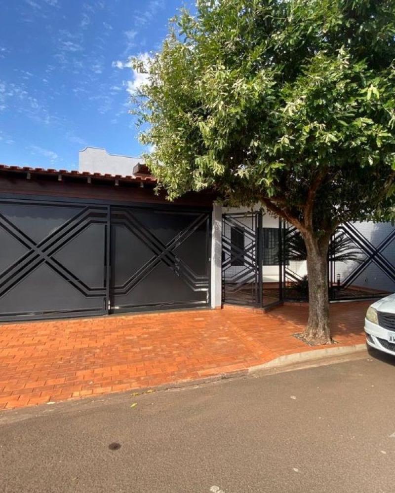 CASA NA Conjunto Habitacional Irmã Catarina em Assis