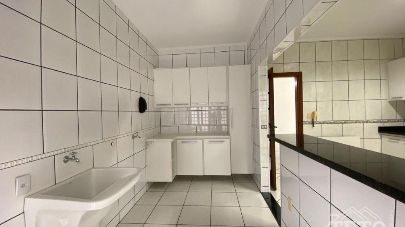 CASA NA Conjunto Habitacional Irmã Catarina em Assis