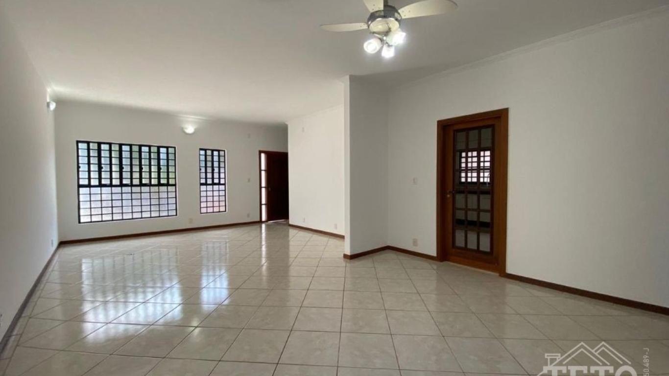 CASA NA Conjunto Habitacional Irmã Catarina em Assis