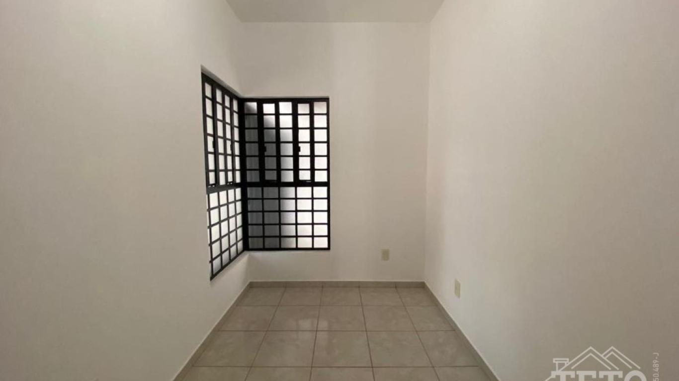 CASA NA Conjunto Habitacional Irmã Catarina em Assis