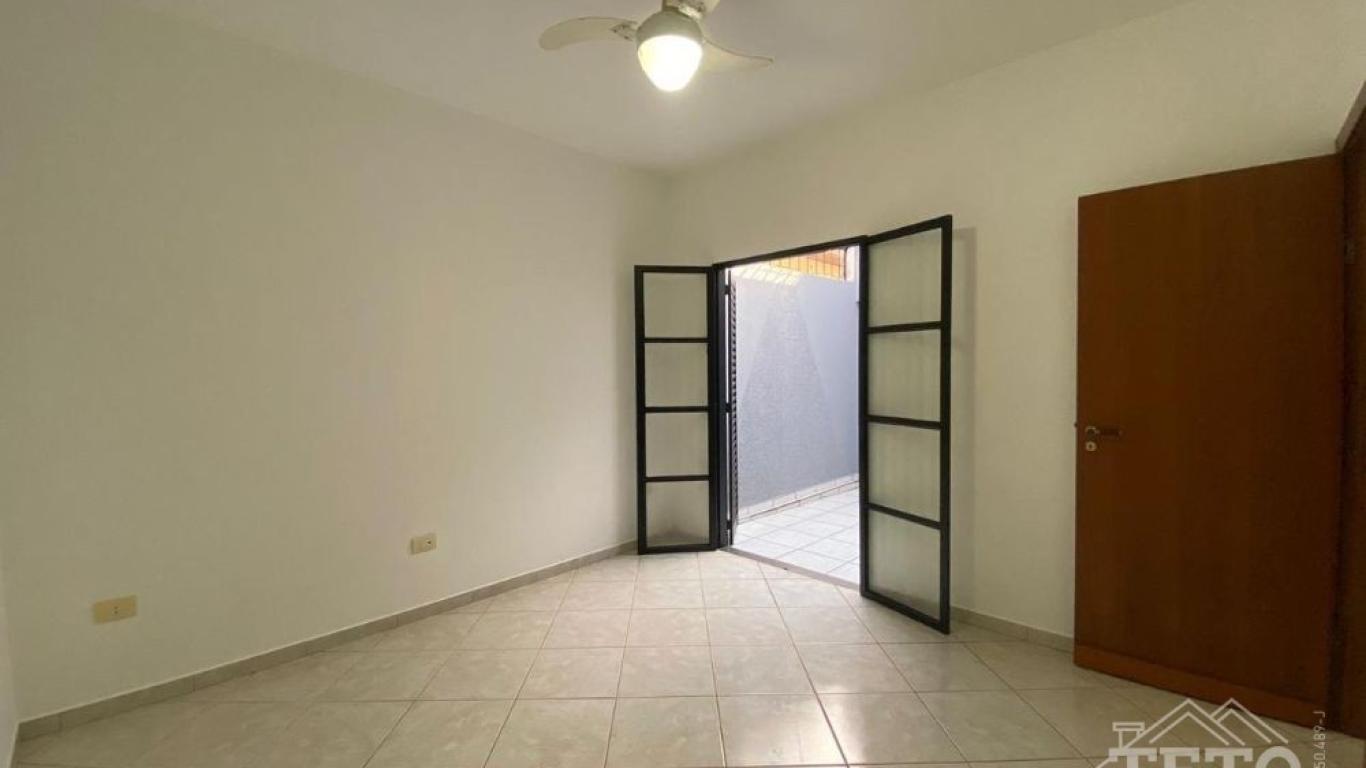 CASA NA Conjunto Habitacional Irmã Catarina em Assis
