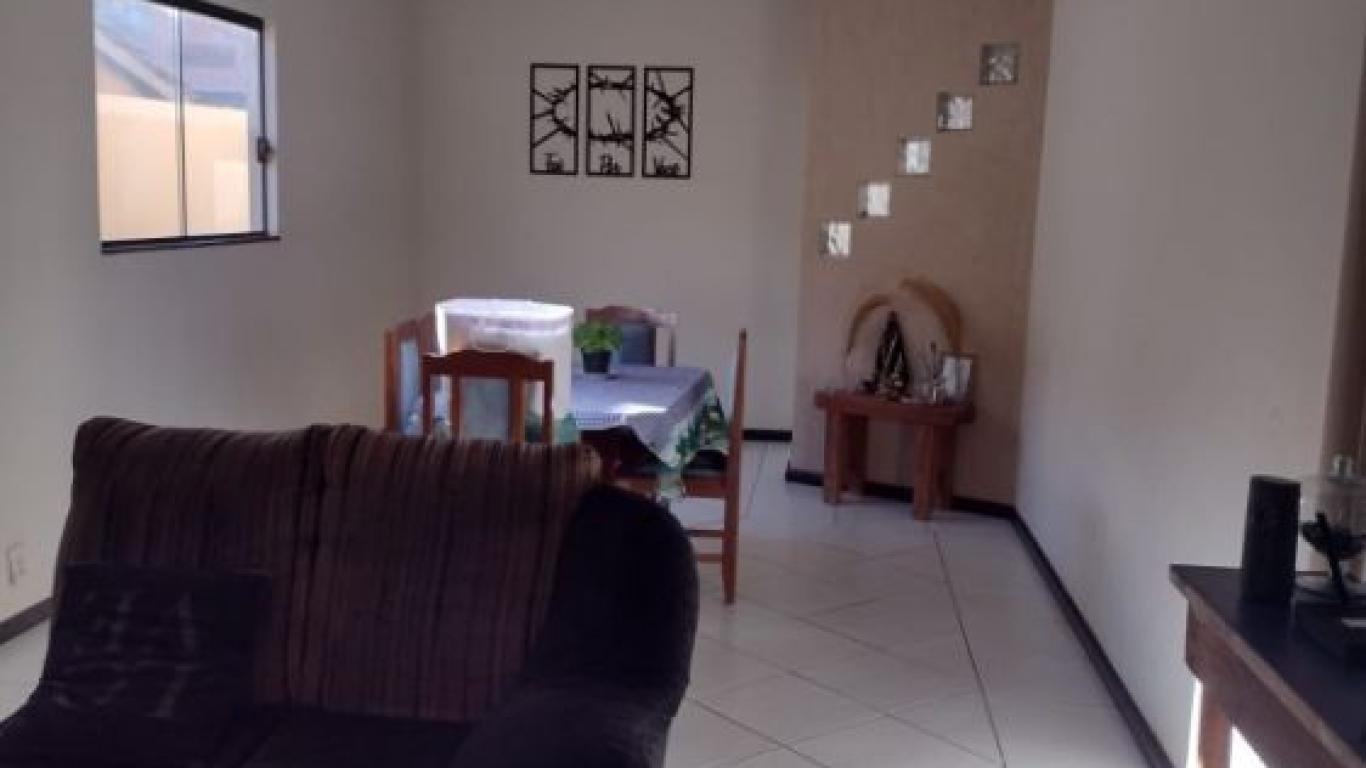 CASA NA Vila Prudenciana em Assis