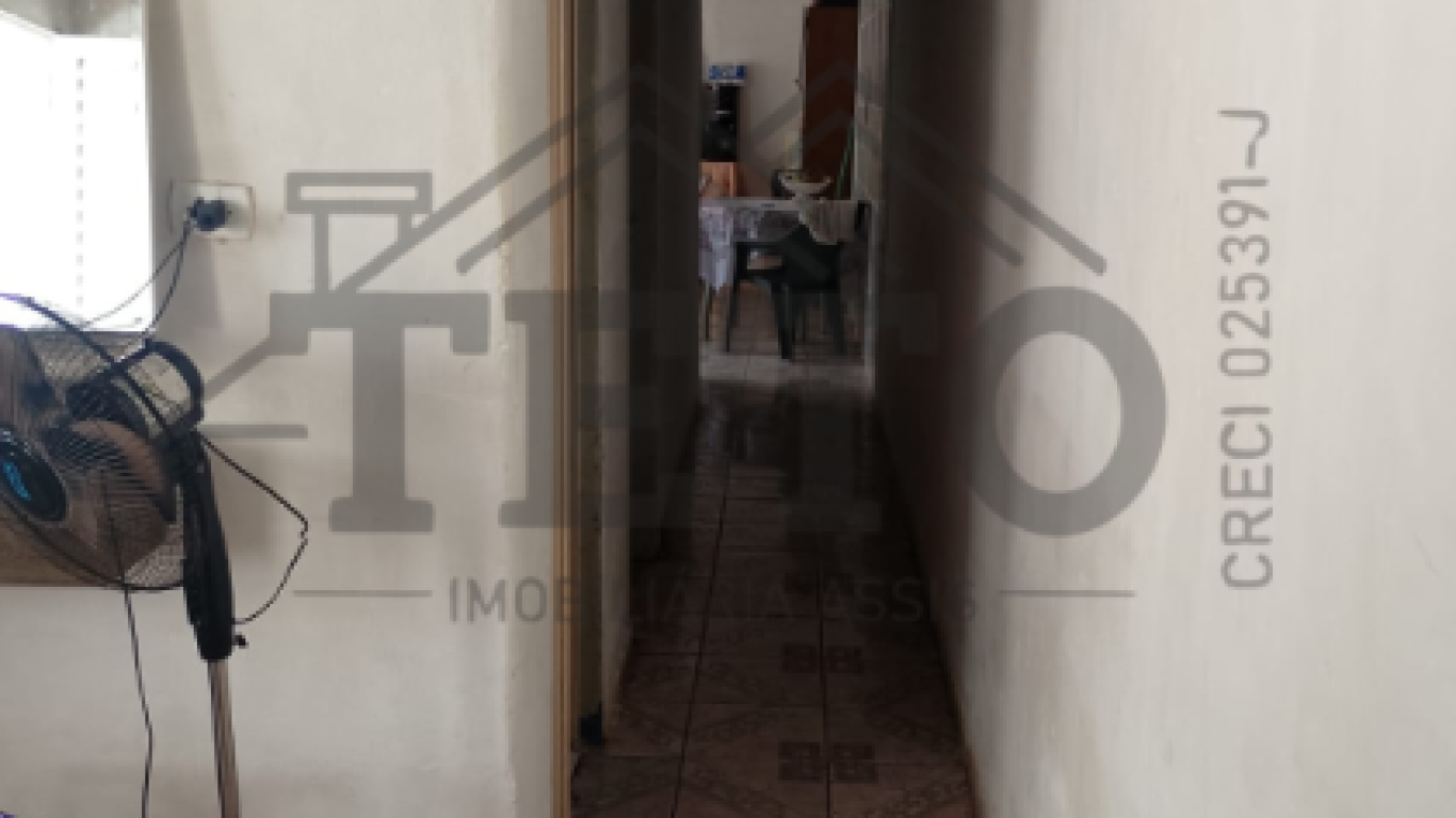 CASA NA Vila Progresso em Assis