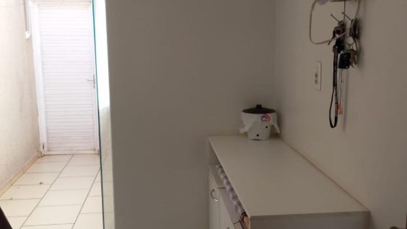 CASA NO Jardim Monte Carlo em Assis