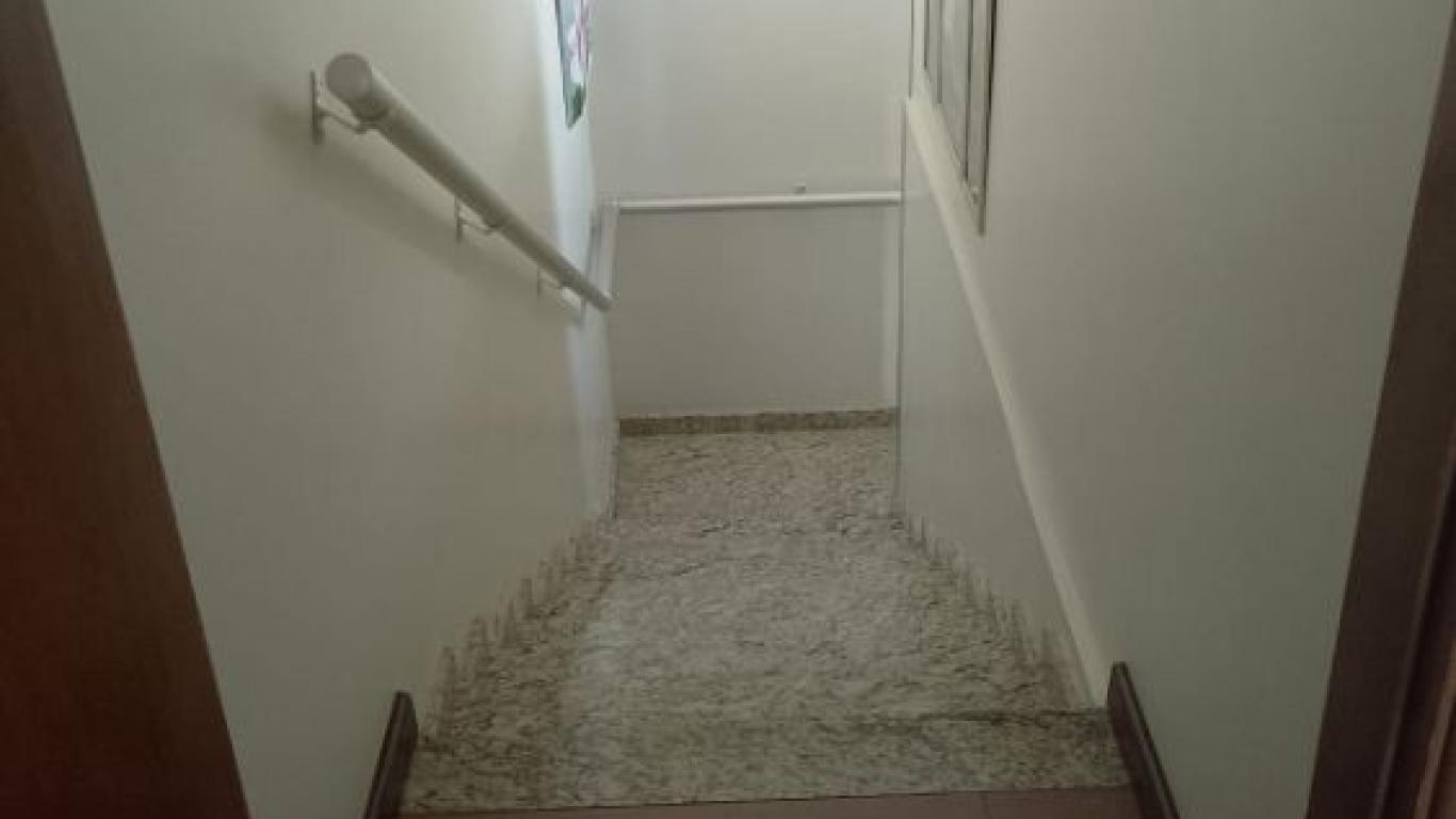 CASA NO Jardim Monte Carlo em Assis