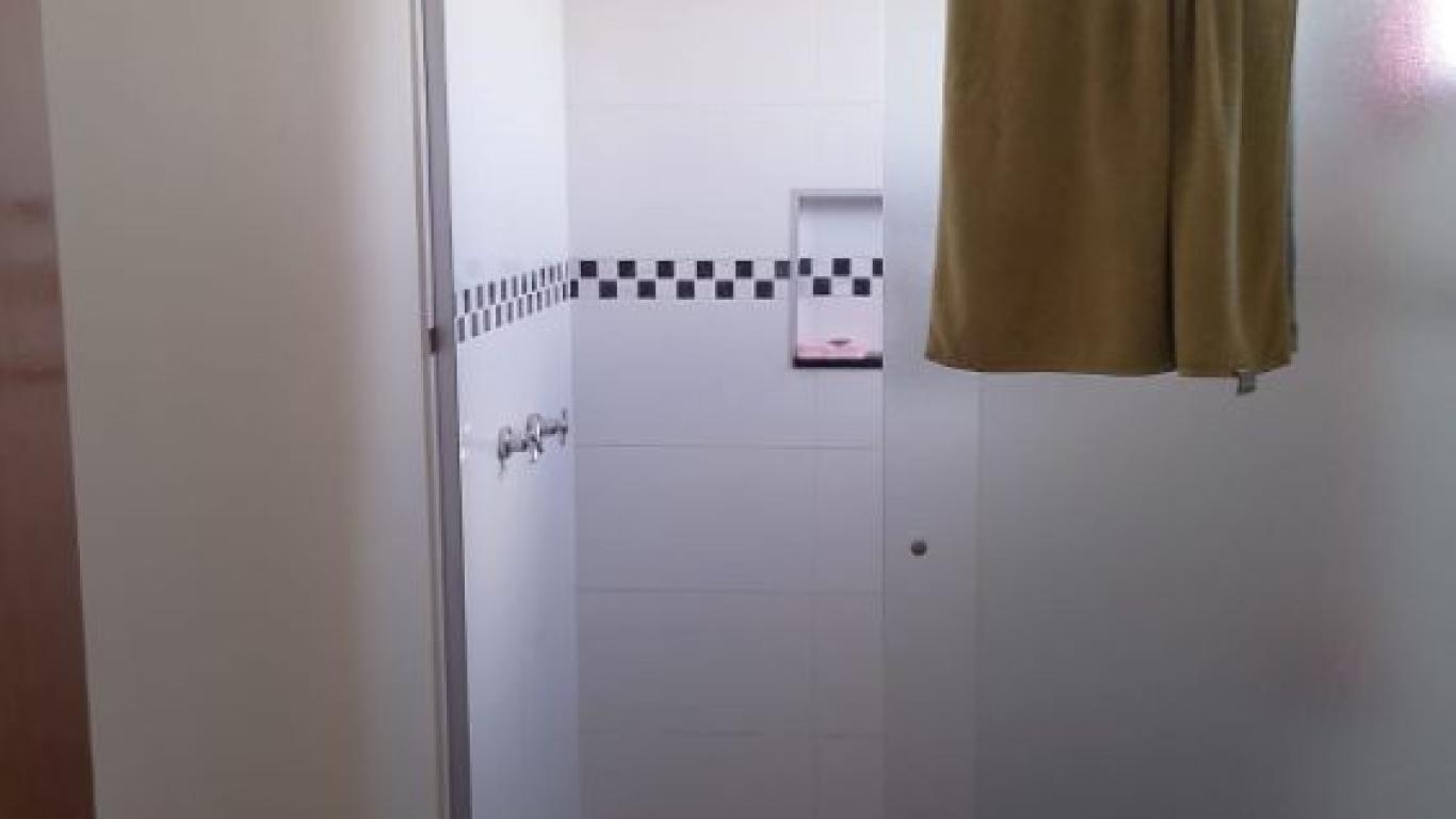 CASA NO Jardim Monte Carlo em Assis
