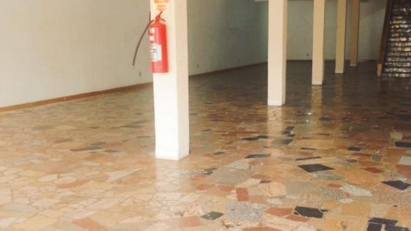 PONTO COMERCIAL NA Centro em Assis